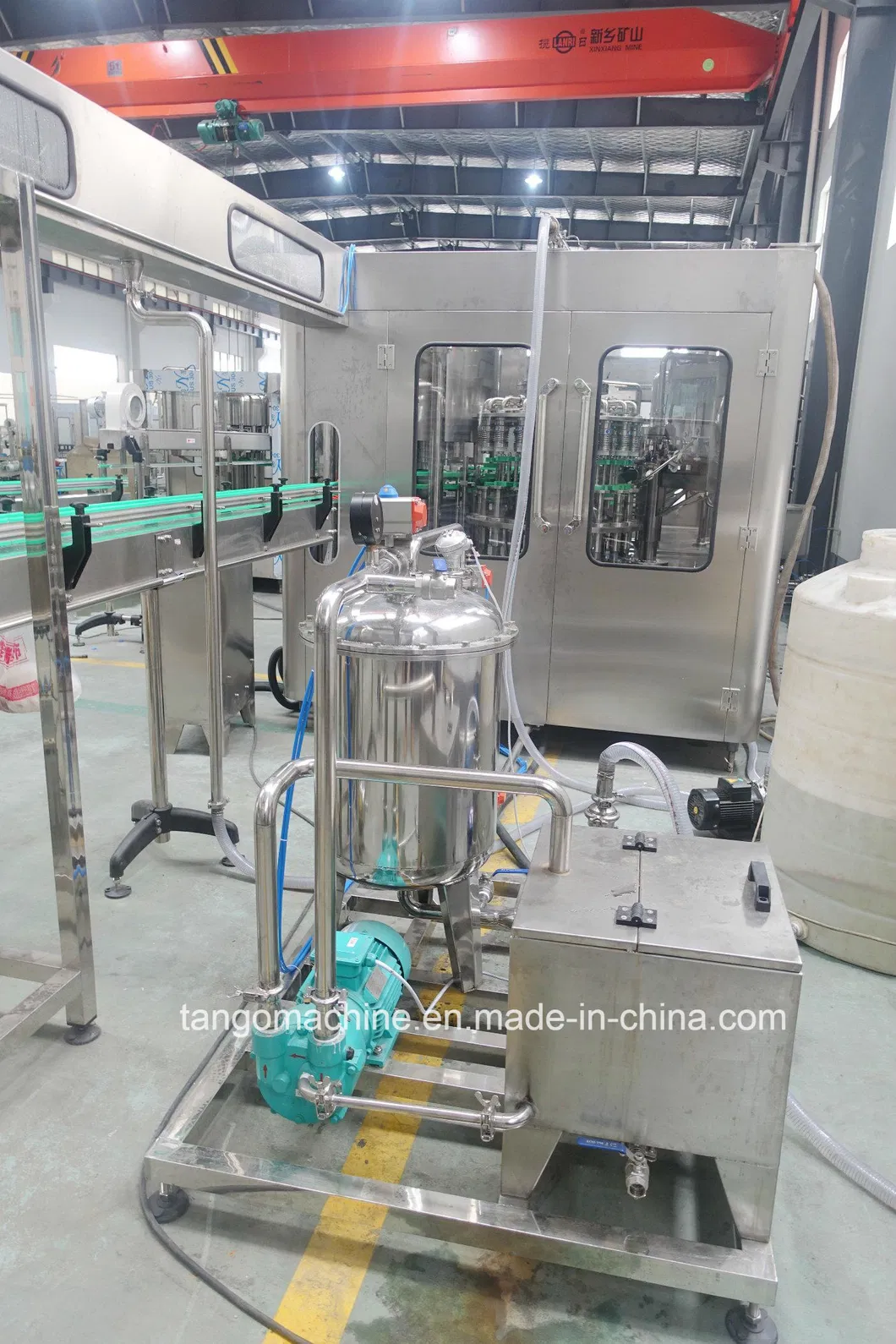 Automatic Glass Plastic Bottle Beverage Mineral Drink Water Juice Washing Filling Sealing Production Line Bottling Packing Machine