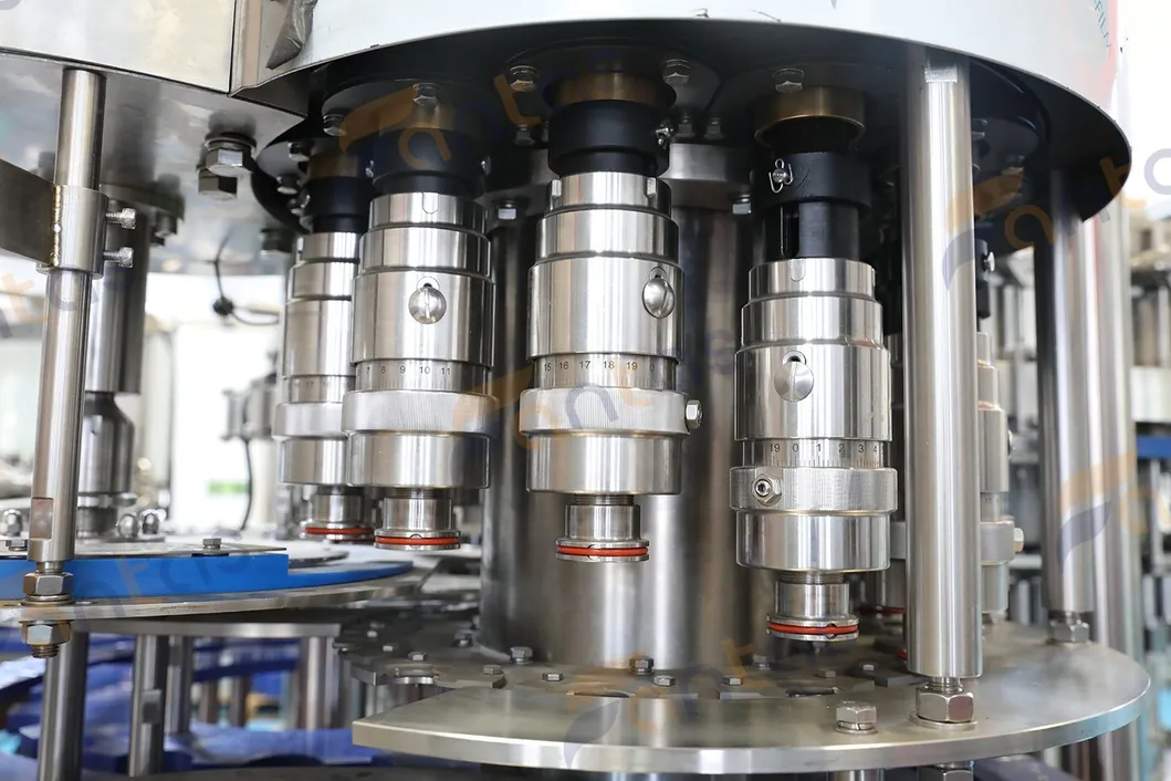 Beer/Soft Drinks/Carbonated Drinks Filling Machine