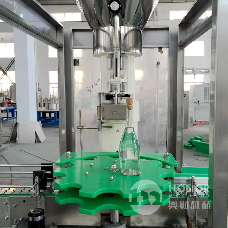 Bottle Alcoholic Beverage Whisky Aseptic Packaging Filling Machine