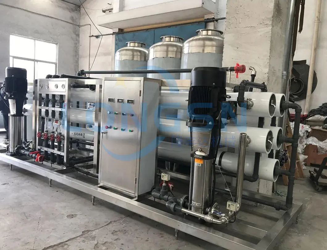 China 500ml Full Automatic 3 In1 Mini Small Scale Bottle Mineral Pure Drinking Water Filling Machine Price