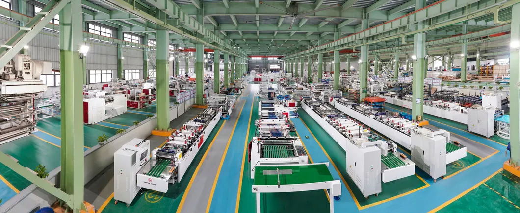 Cw-500A Heavy Duty Paper Laminated Three Side Sealing Bag Making Machine