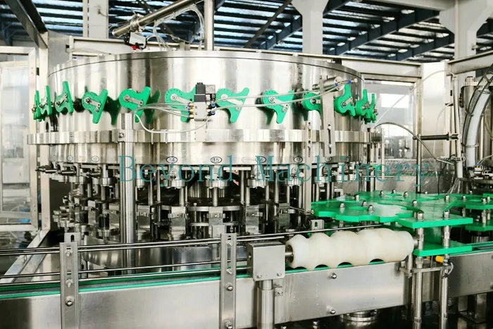 Dcgf Series Carbonated Drinks Filling and Capping Machine in Pet Bottle