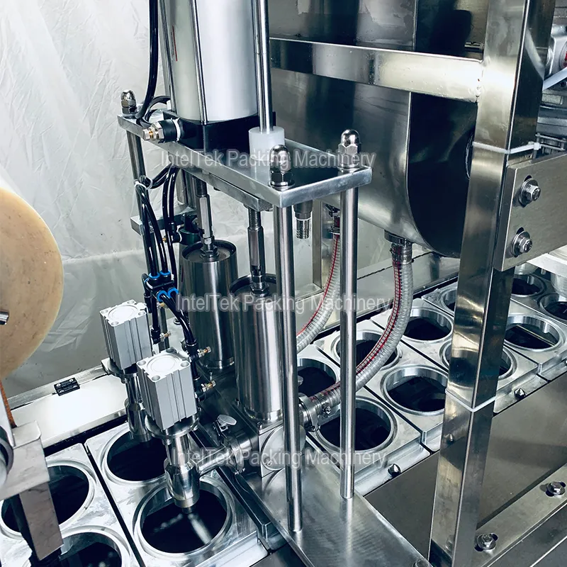 Full Automatic Continuous Stretching Film Box Type Vacuum Packing Sealer Machine