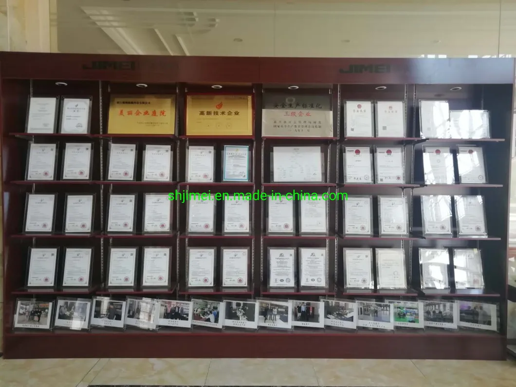 Milk /Juice / Beverage / Carton Brick Pak Package /Packing with Cap