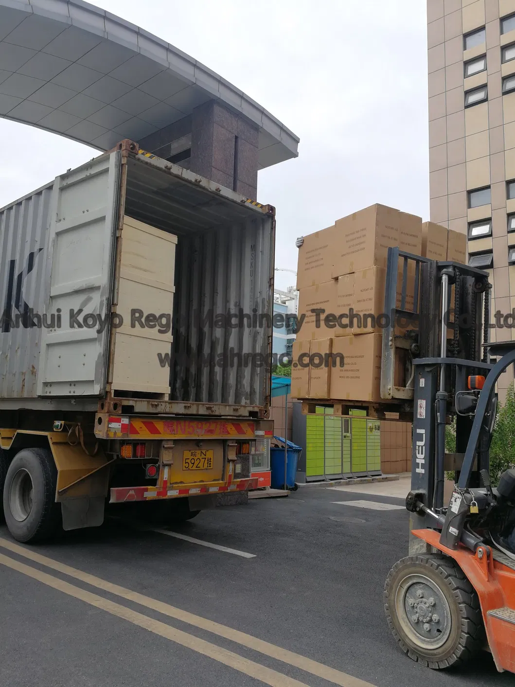 Plastic Bag Sachet Filling Sealing Packing Machine for Pure Water