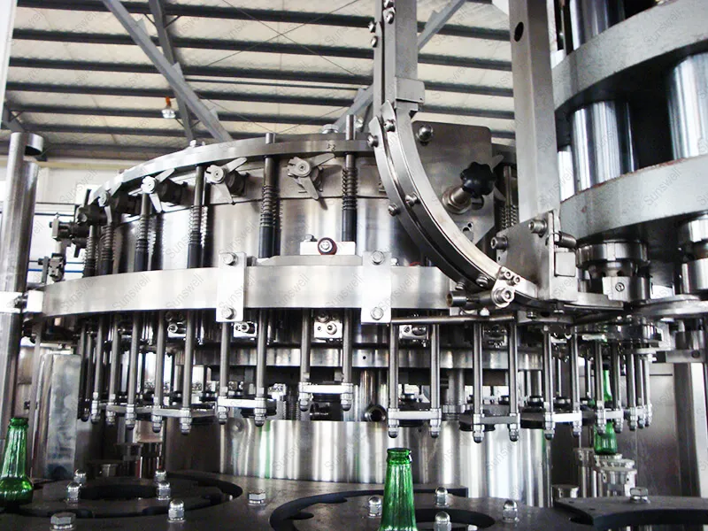 Sunswell 3 in 1 Automatic Juice / Soft Drink / Energy Drink / Carbonated Drink / Tea Drink / Beer Sparking Wine Glass Bottle Filling Machine