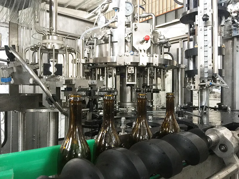 Sunswell 3 in 1 Automatic Juice / Soft Drink / Energy Drink / Carbonated Drink / Tea Drink / Beer Sparking Wine Glass Bottle Filling Machine