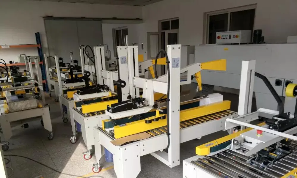 Yupack Hot Selling Model Automatic Carton Sealing Machine (FXJ-AT5050)